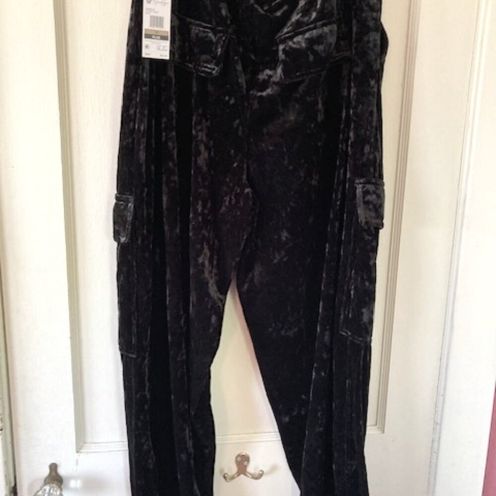 Jessican Simpson Black Velour pant and top Size 1X